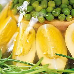 Рецепт Заливного из куриной грудки и яиц