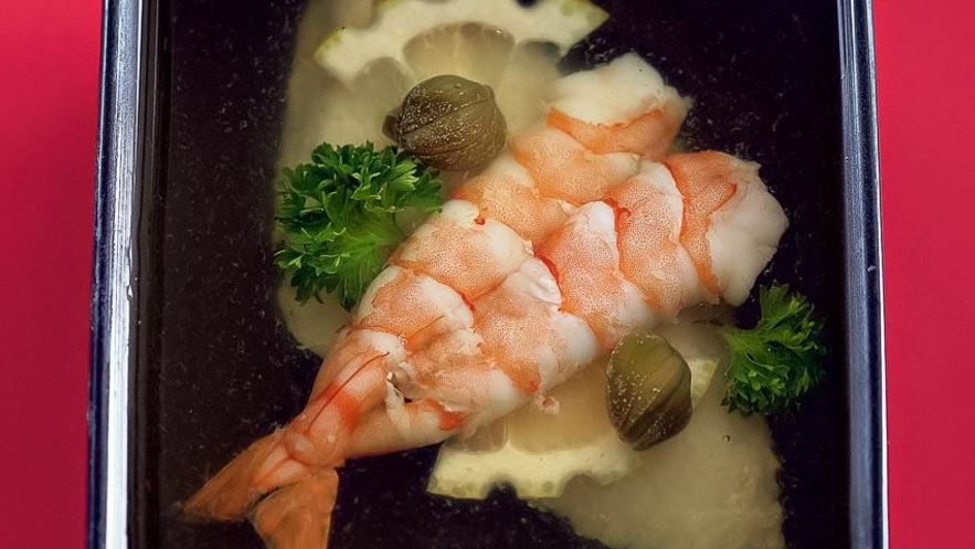 Рецепт заливного из судака и креветок