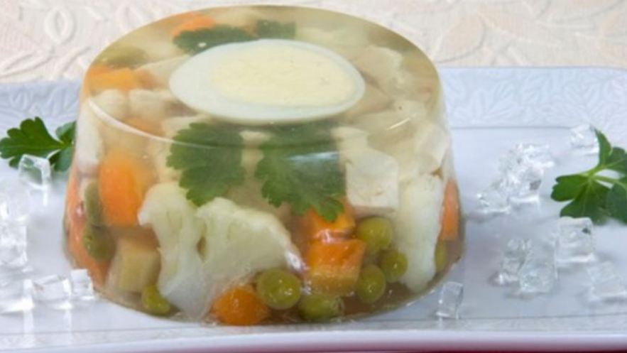 Рецепт заливного с куриным филе