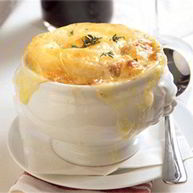 Рецепт Куриного жюльена с грибами и твердым сыром